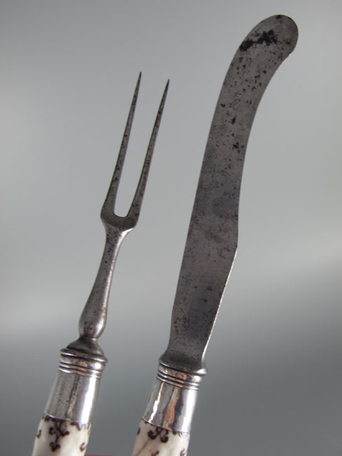Bow knife and fork