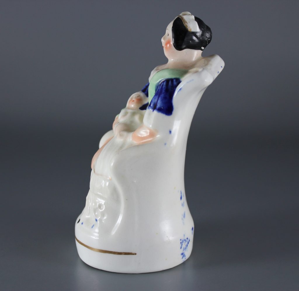 Staffordshire figure of Queen Victoria