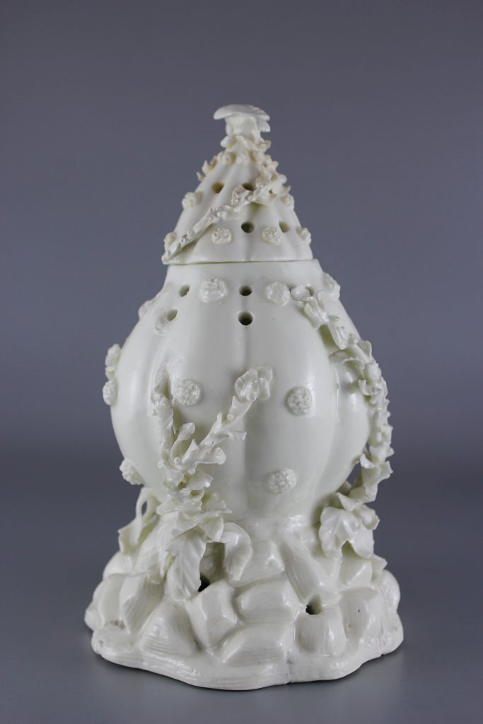 Saint Cloud porcelain