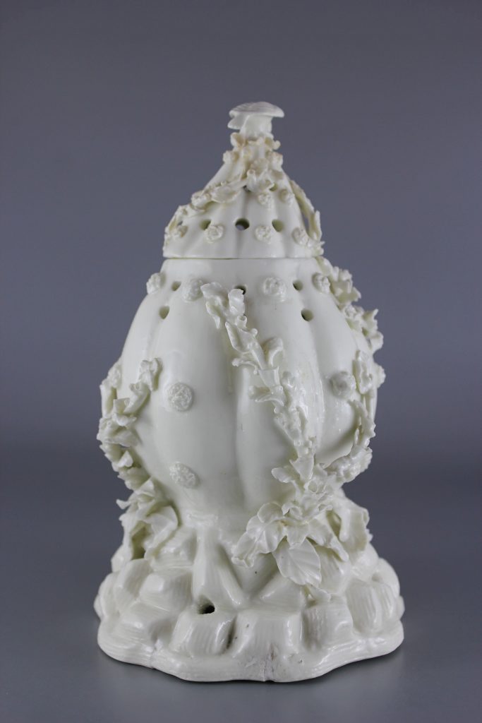 Saint Cloud porcelain