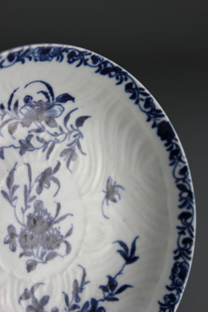 Worcester Feather Mould Floral