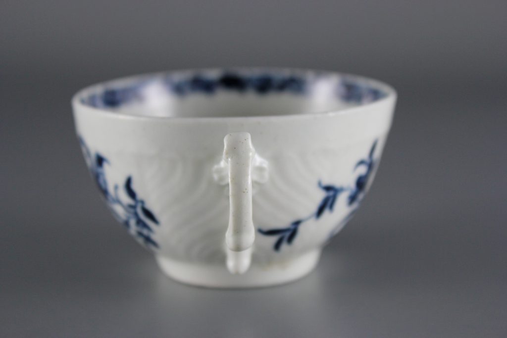 Worcester Feather Mould Floral