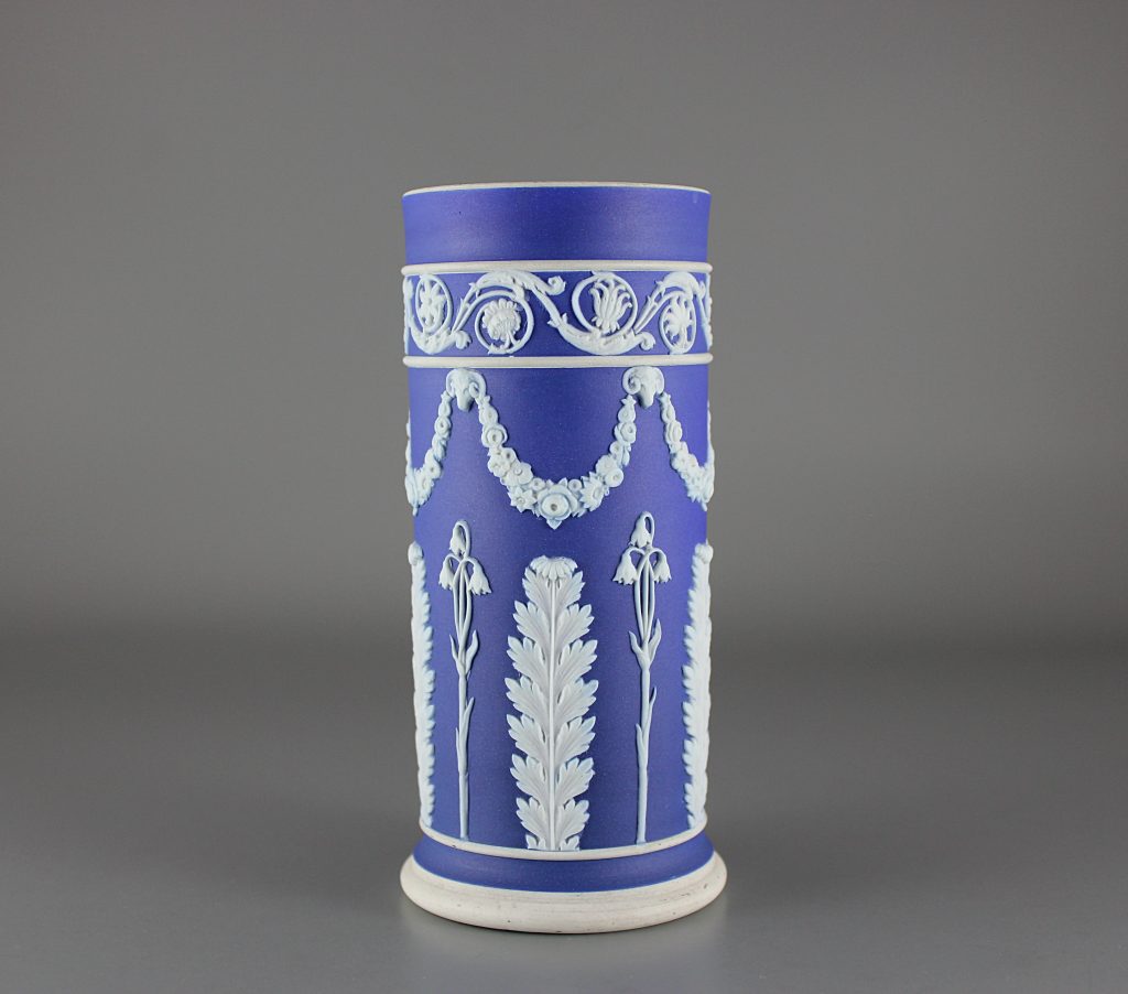 Wedgwood spill vase